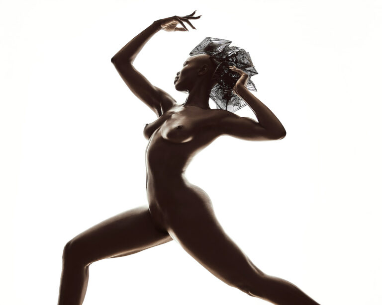 Lindsay-Adler-Photography-Fine-Art-Nude-Workshop-2022_ArtNude1_3921