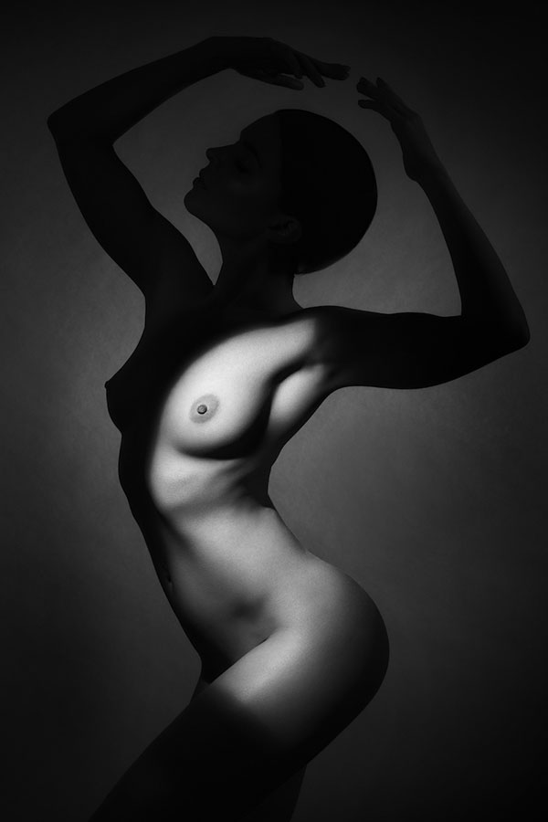 fine-art-nude-workshop-lindsay-adler-photography_Studio-Session-1095_b